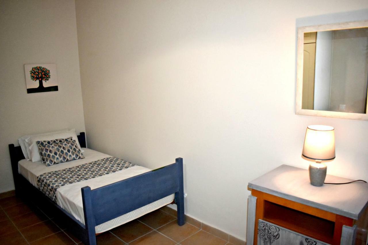 Kakia 2 Bedroom Apartment Zakynthos Town Ngoại thất bức ảnh